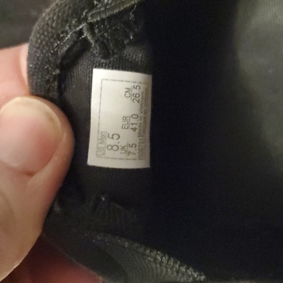 Vans slip on, Black, size 8.5 his or hers - Picture 3 of 4